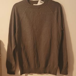 Brand new sweater in Army green.